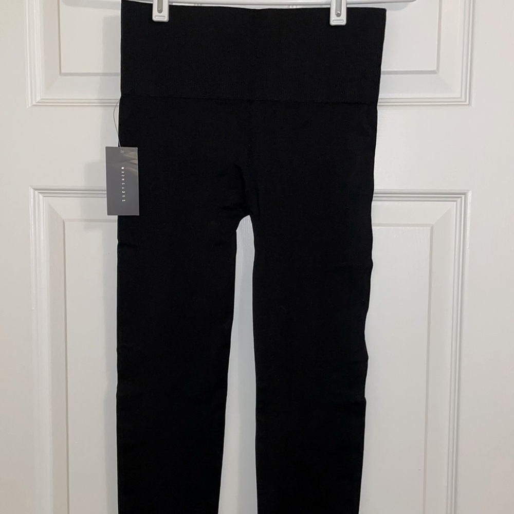 🖤 NWT Black Leggings - Suzy Shier Full Length Seamless
